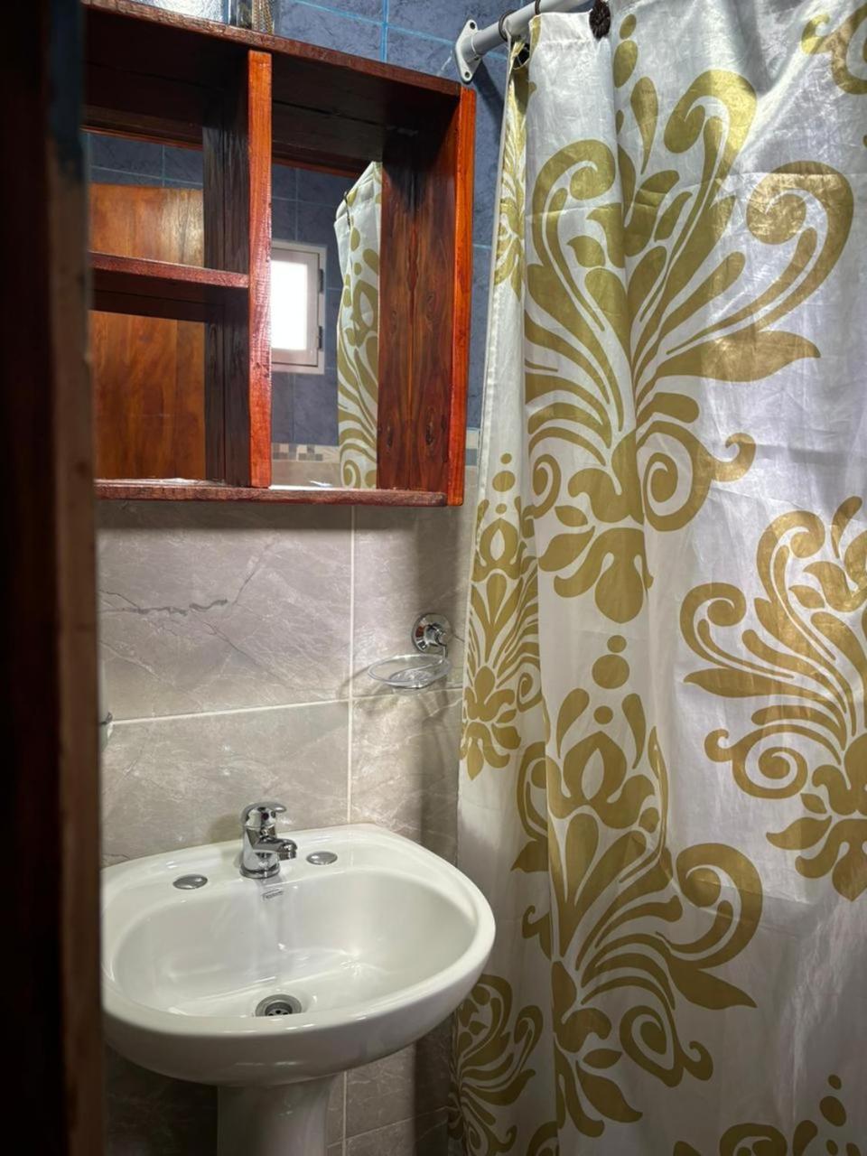 Hostel Luna Country El Chalten Ngoại thất bức ảnh