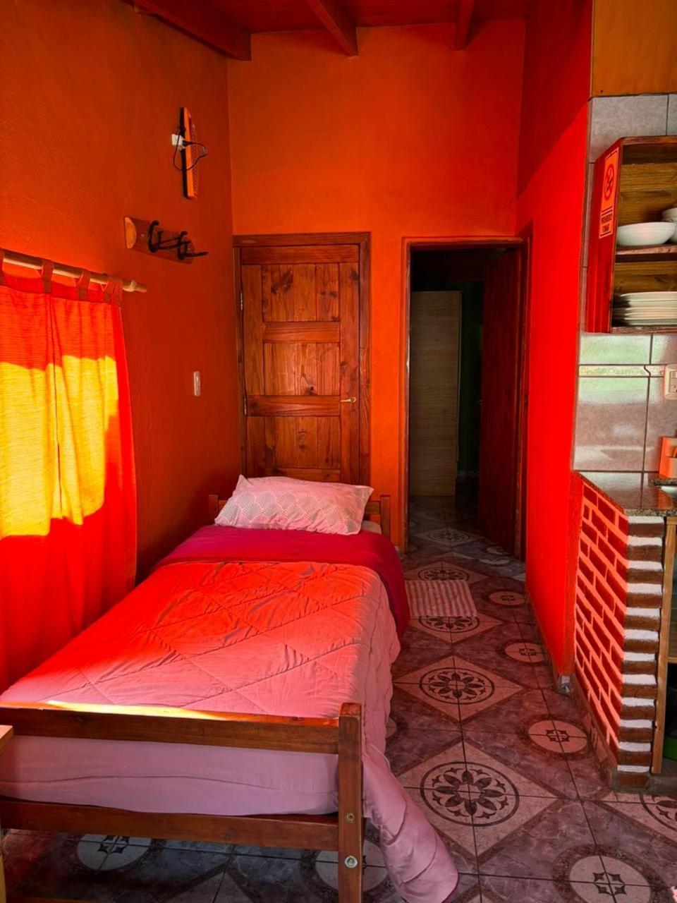 Hostel Luna Country El Chalten Ngoại thất bức ảnh
